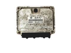 Controlador 030906032R 0261207203 Volkswagen Bosch 24271