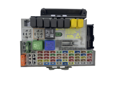 Caja Reles / Fusibles Opel 24412497 GM 50581
