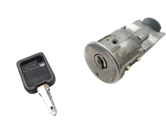 Interruptor De Encendido Renault Clio 1 7700805669 Neiman 14299