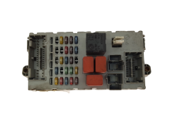 Caja Reles / Fusibles Fiat 51734379 NPL 51733921 CPL 501210050080 Delphi 20602
