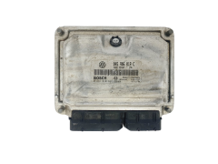 Controlador 045906019C 0281010697 VW Bosch 45644