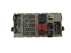 Caja Reles / Fusibles Fiat 46520600 CPL 46817785 NPL Delphi 18499