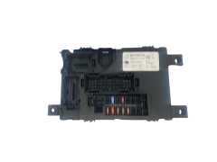 Caja Reles / Fusibles Fiat 00517986150 28106881 Delphi 40064