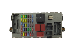 Caja Reles / Fusibles 50513353 CPL Alfa Romeo Delphi 20271