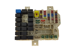 Caja Reles / Fusibles Mitsubishi 8565A174 18877