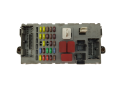 Caja Reles / Fusibles Lancia 51856836 CPL Delphi 20555