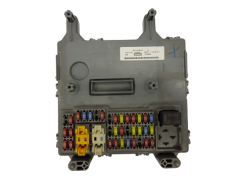 Caja Reles / Fusibles Jeep 56010436AC