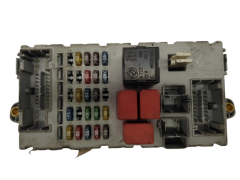 Caja Reles / Fusibles Fiat 51734379 NPL 51733921 CPL Delphi 20017