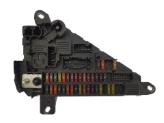 Caja Reles / Fusibles 9138830-01 518956057 BMW 19138