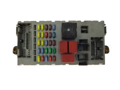 Caja Reles / Fusibles Fiat Croma 46846745 19590