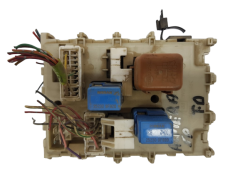 Caja Reles / Fusibles Nissan 243505M300 20225