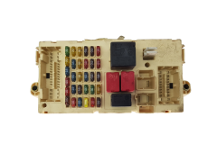 Caja Reles / Fusibles Alfa Romeo 51711428 NPL 46558758 501208570100 20410
