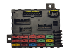 Caja Reles / Fusibles Fiat 46443389