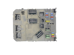 Controlador BSI-F04-00 9659579180 S118085400A PSA 59126
