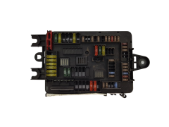 Caja Reles / Fusibles 6114 V8 926111102 19178.000.001 BMW