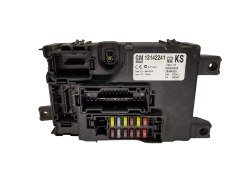 Controlador Opel 13142241 000292540 28084929 GM 20719