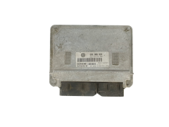 Controlador 03E906033 5WP40163 04 VW Siemens 38811