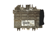 Controlador 030906026AC 0261203744 Volkswagen Bosch 24727