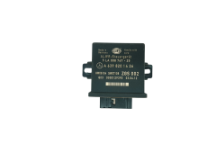 Controlador Moduł A6398201426 5LA008767-25 Mercedes Hella 31794