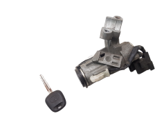 Interruptor De Encendido Toyota Yaris 45020.0D.01 89783-0D010