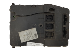 Controlador UCH N2 8200525384 S118400150D Renault Siemens 1392