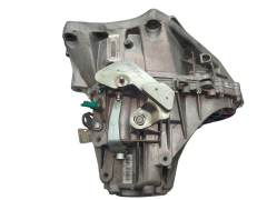 Caja De Cambios Nueva Original TL4110 TL4A110 7701700546 Nissan Tiida 1.8 16V