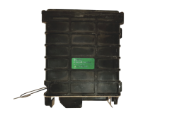 Controlador 0280800104  811906264 Volkswagen Bosch