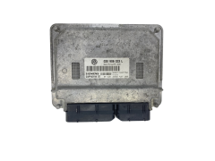 Controlador 03E906033L 5WP40194 07 VW Siemens 57080