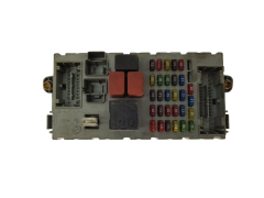 Caja Reles / Fusibles Fiat 46774358 NPL 46774361 CPL Delphi 18899