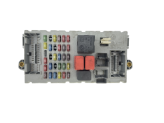 Caja Reles / Fusibles Fiat 46795988 NPL 46552681 CPL Delphi 58112