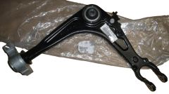 Brazo De La Suspensión Derecho Nueva Original 9663980980 Citroen Peugeot