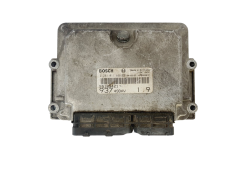 Controlador 55189421 0281011488 Alfa Romeo Bosch 39015