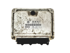Controlador VW 030906032CG 0261207178 Bosch 30004