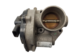 Mariposa De Aire Ford VP2S6U-9E928-BA 2S6U-9E927-D 1827