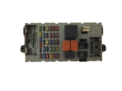Caja Reles / Fusibles Fiat 46774357 NPL 46552681 CPL Delphi 18430