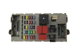 Caja Reles / Fusibles Fiat 51732917 CPL Delphi 20401