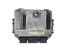 Controlador 0281011724 8200311550 8200384493 Renault Bosch 60453
