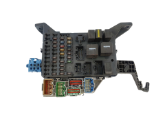 Caja Reles / Fusibles Ford 4S7T-14A073-AA 35091