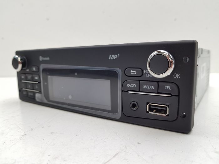 Radio del coche BT MP3 USB Renault Kangoo 2 281150213R 6324 0km