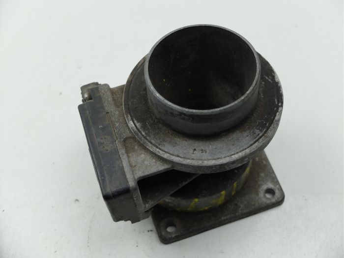 Caudalímetro De Aire 64B00 AFH45-51 Suzuki Hitachi - usado