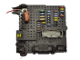 Caja Reles / Fusibles Volvo 8676391 12217799 Delphi