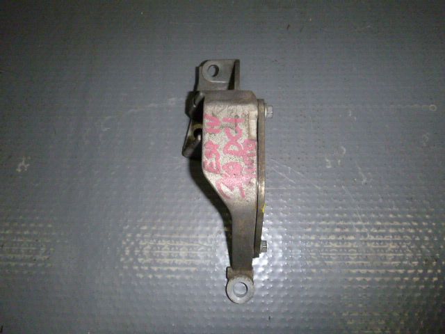 Podpora półosi napędowej 3,0 V6 dci Espace 4 8200178104 Renault main product photo