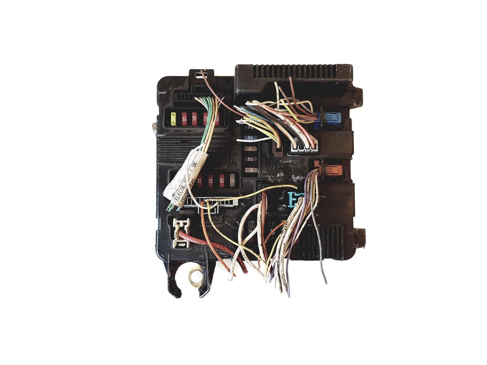Controlador UPC X84 N3 8200306033A S118399300J Renault Siemens 12817 main product photo