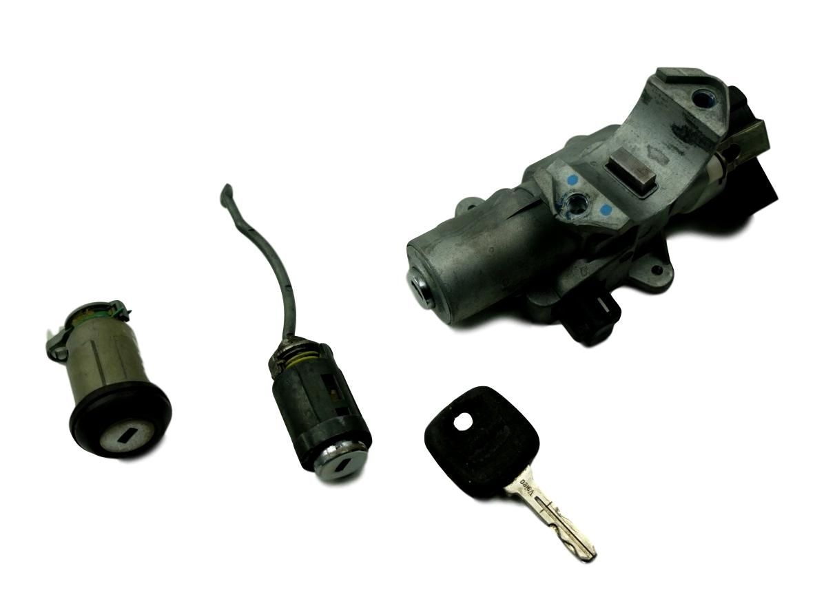 Interruptor De Encendido Volvo C70 V70 8626327 Valeo main product photo