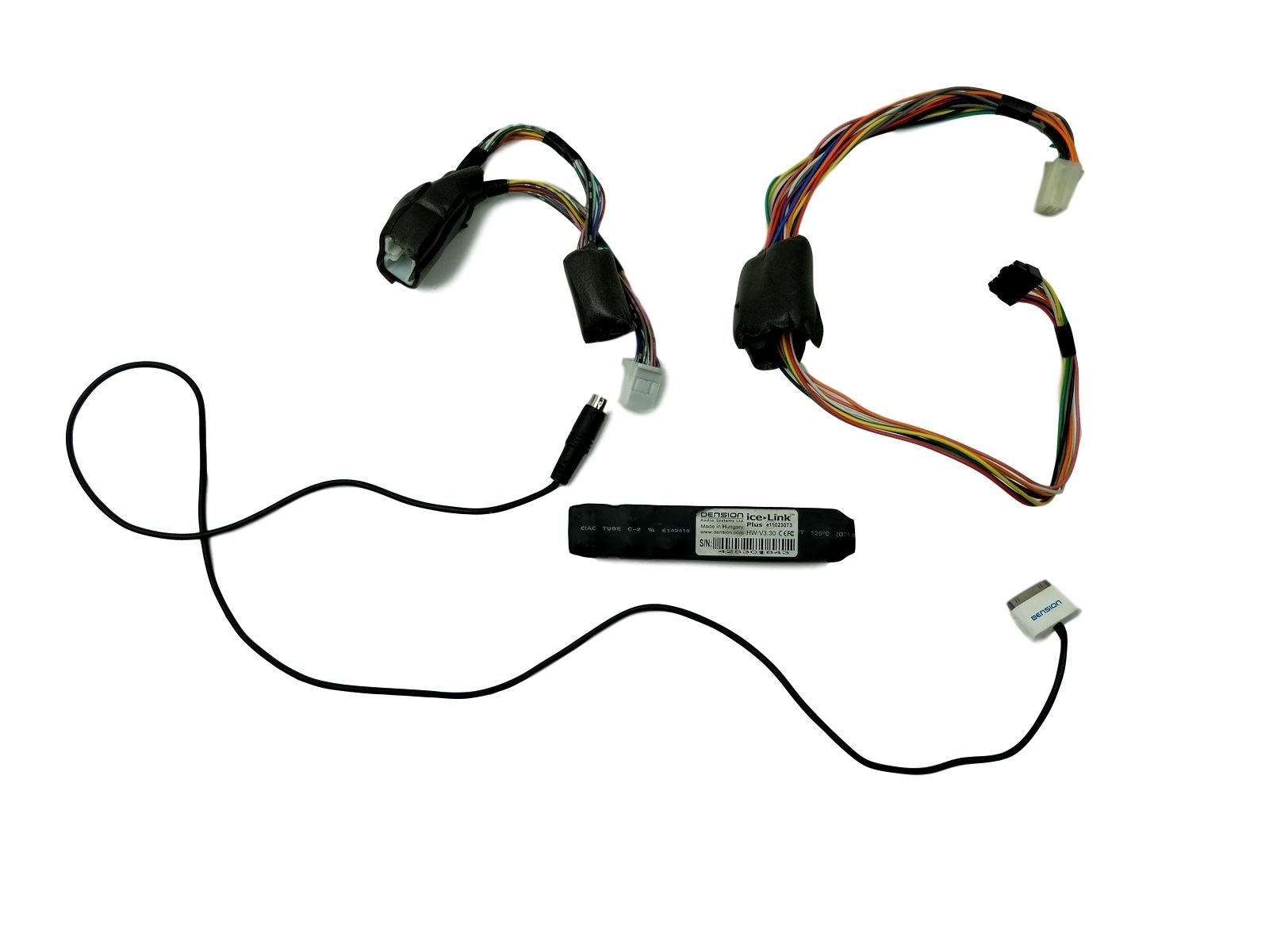 Instalación Interior Dension Ice Link Plus Toyota iPod main product photo