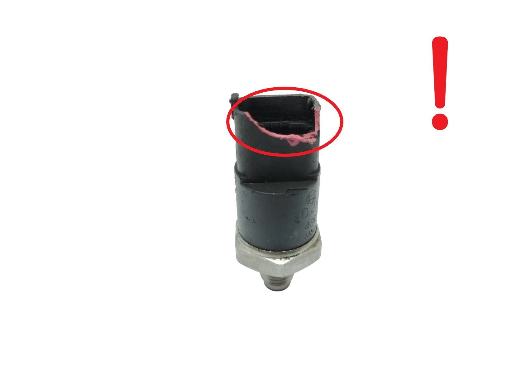 Sensor De Presión De Combustible 0281002405 Bosch 1.9 DCI Renault Fiat BMW main product photo