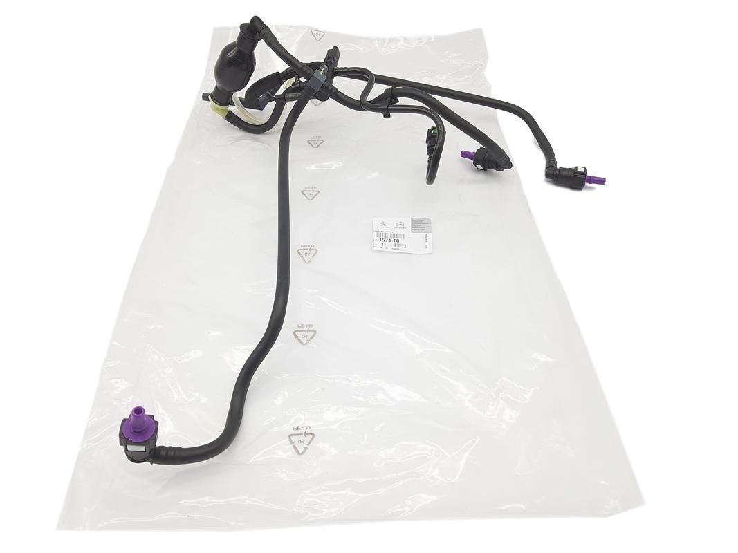 Tuberías De Combustible Nueva Original Citroen/Peugeot 1.4 HDi C2 C3 NEMO 206 207 307 BIPPER 1574T0 main product photo